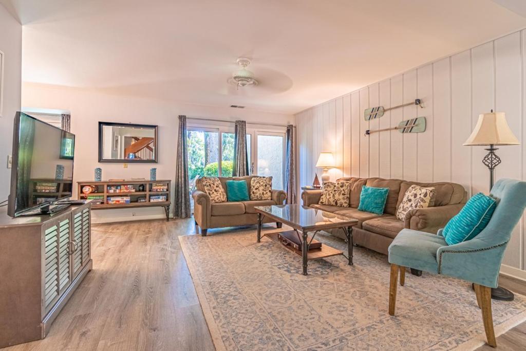 Вилла Pet Friendly! 503 Plantation Club Walk To Pool Sleeps 6 Sea Pines Хилтон-Хед-Айленд Экстерьер фото